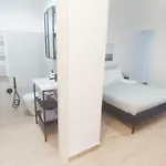 Πανσιόν Basile *